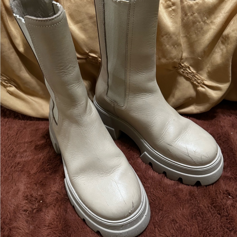 Women's Cream Leather Boots